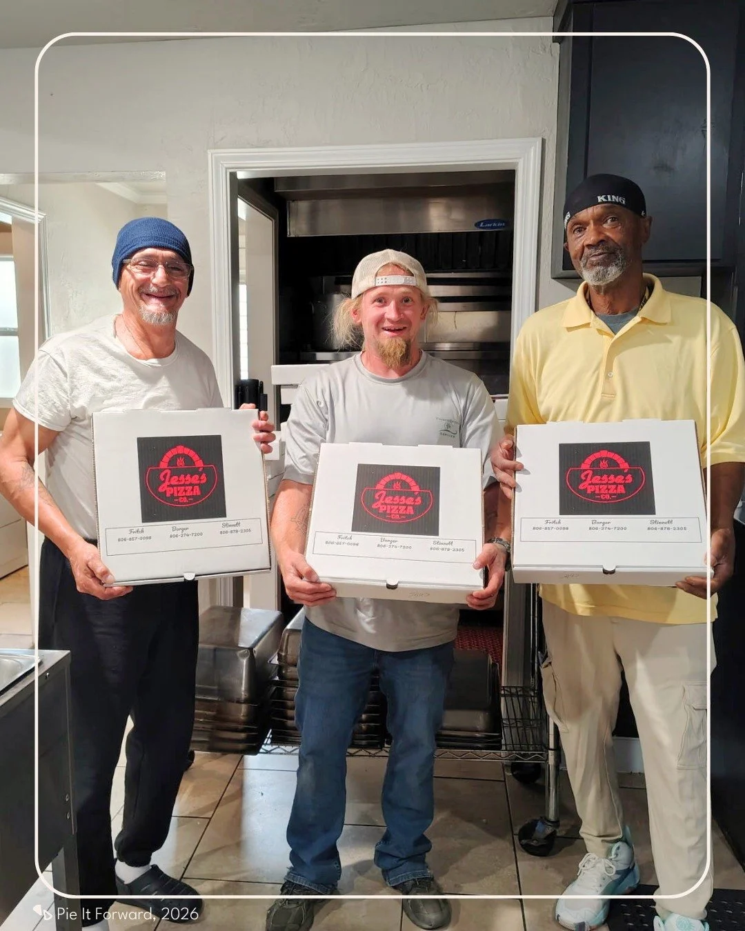 Last year&rsquo;s #SummerSliceathon is STILL making an impact☀️🙌 We just sponsored a delivery of 17 pies to @anotherchancehouseach, providing delicious hot meals to unhoused &amp; at-risk men in Amarillo, TX🧡 

And it&rsquo;s all thanks to the fund