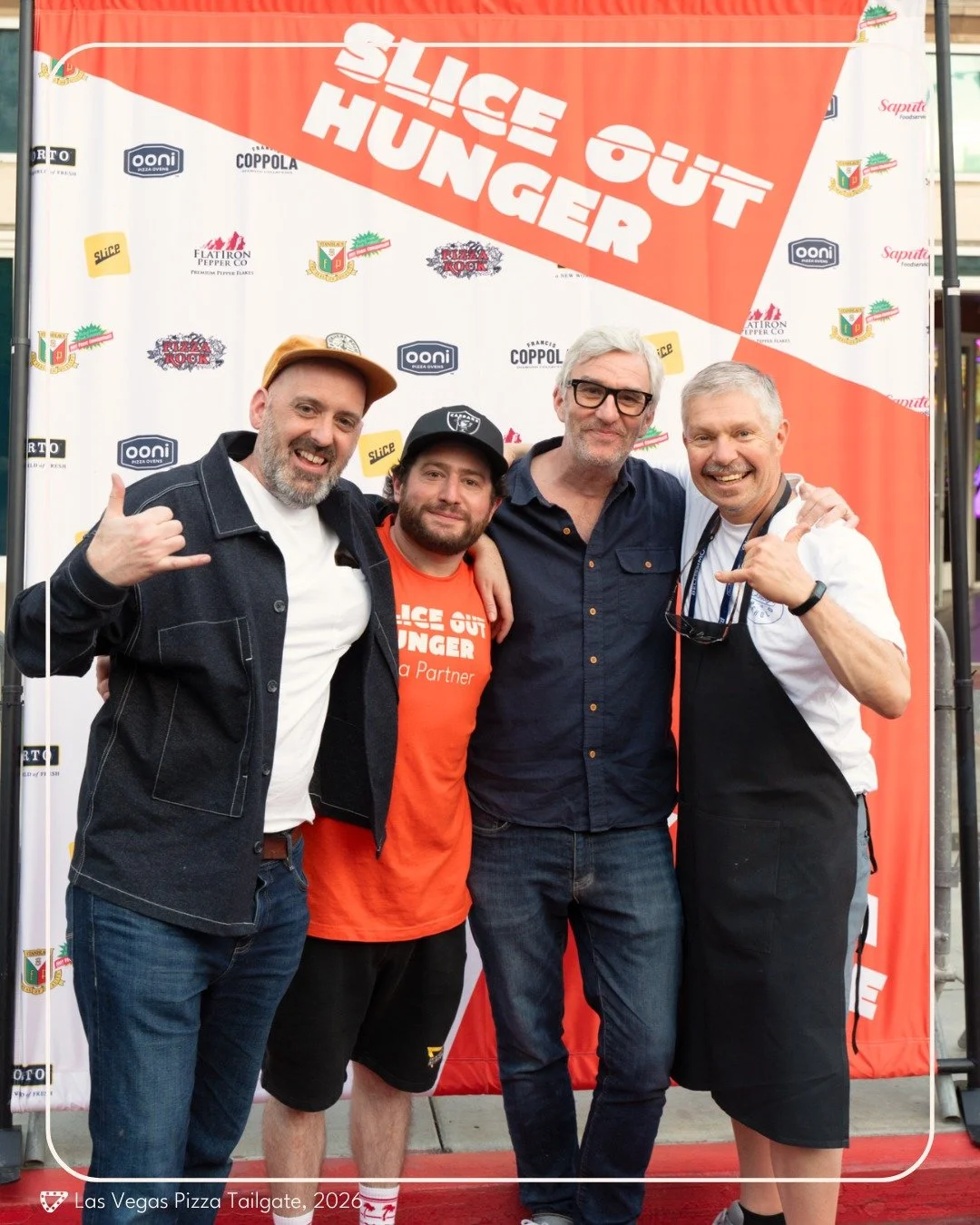 Everyone with a passion for pizza can join the #SliceOutHunger crew 🍕😆 Whether you&rsquo;re a pizzeria 🧑&zwj;🍳 ready to deliver #Pizza4Good to your neighborhood or a pie lover eager to support your community, we have a way for you to help fight f