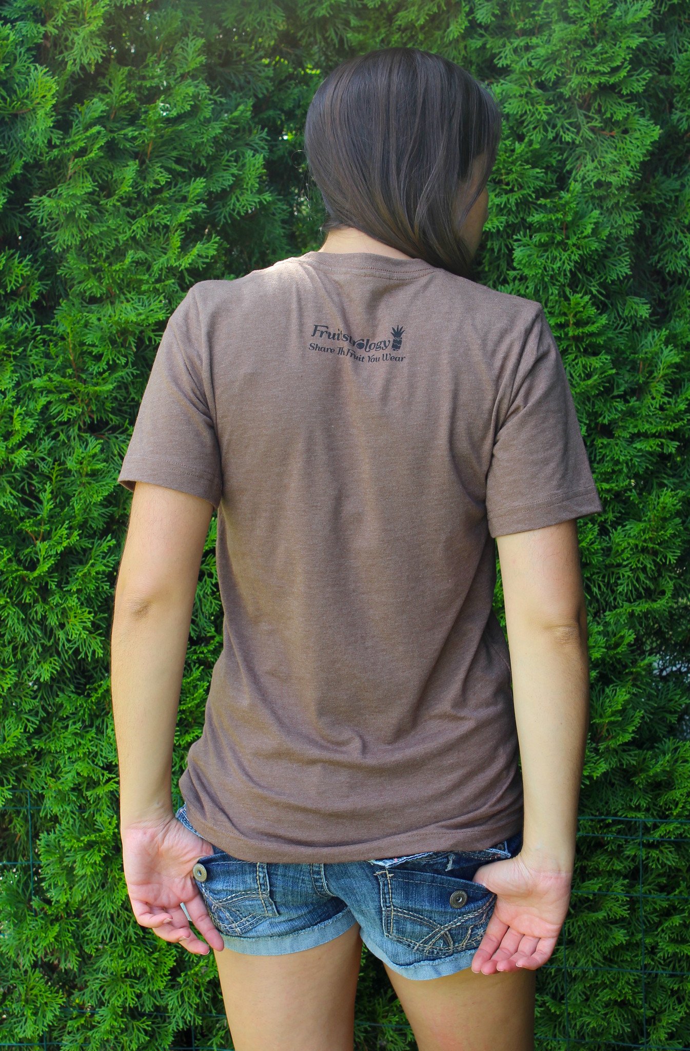 2_Coco_model_back.jpg
