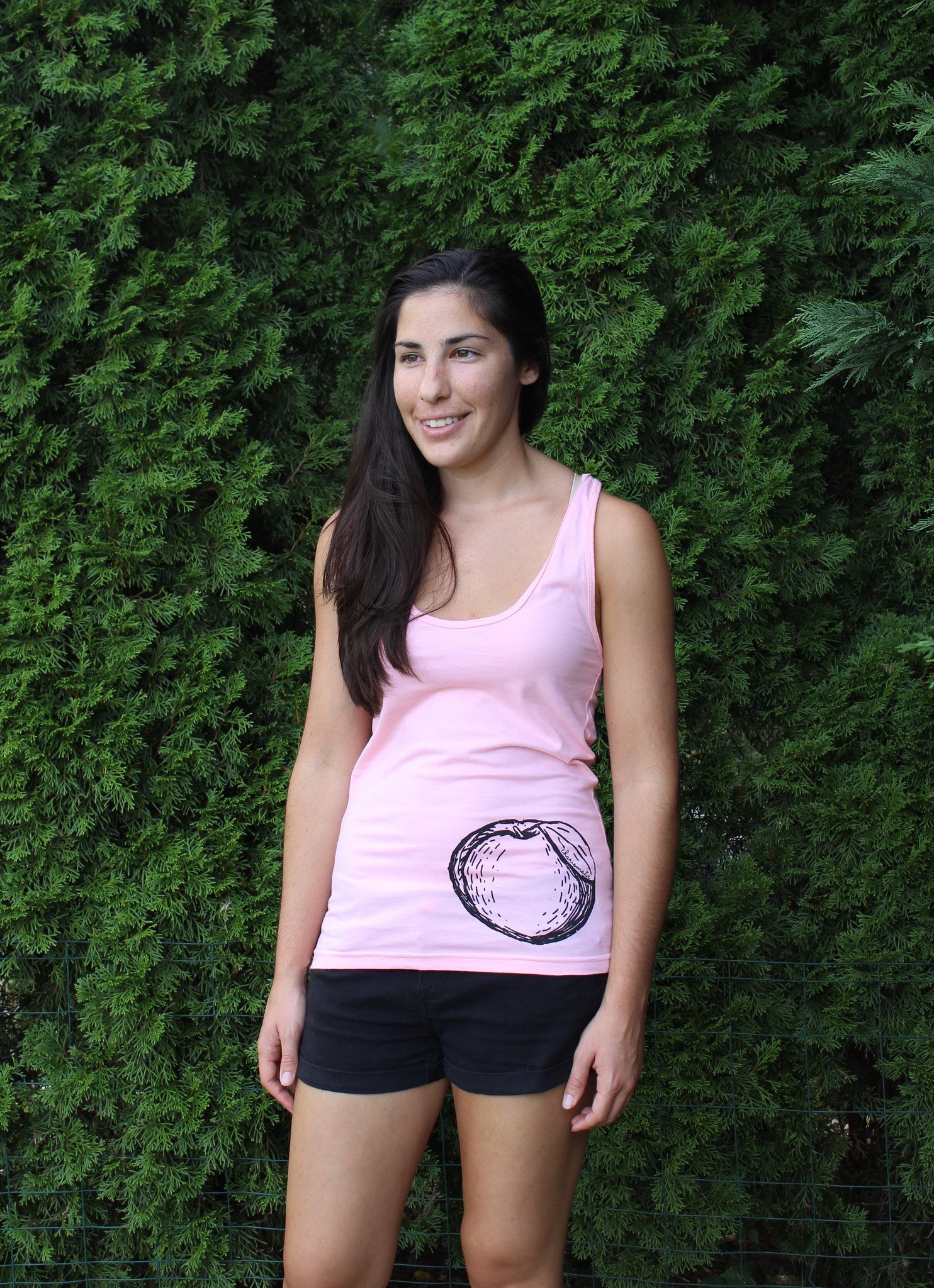 Tank_Pearch_Model_front_v2_cropped.jpeg