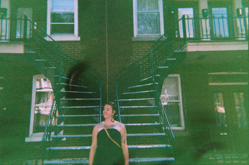 002_2.jpg
