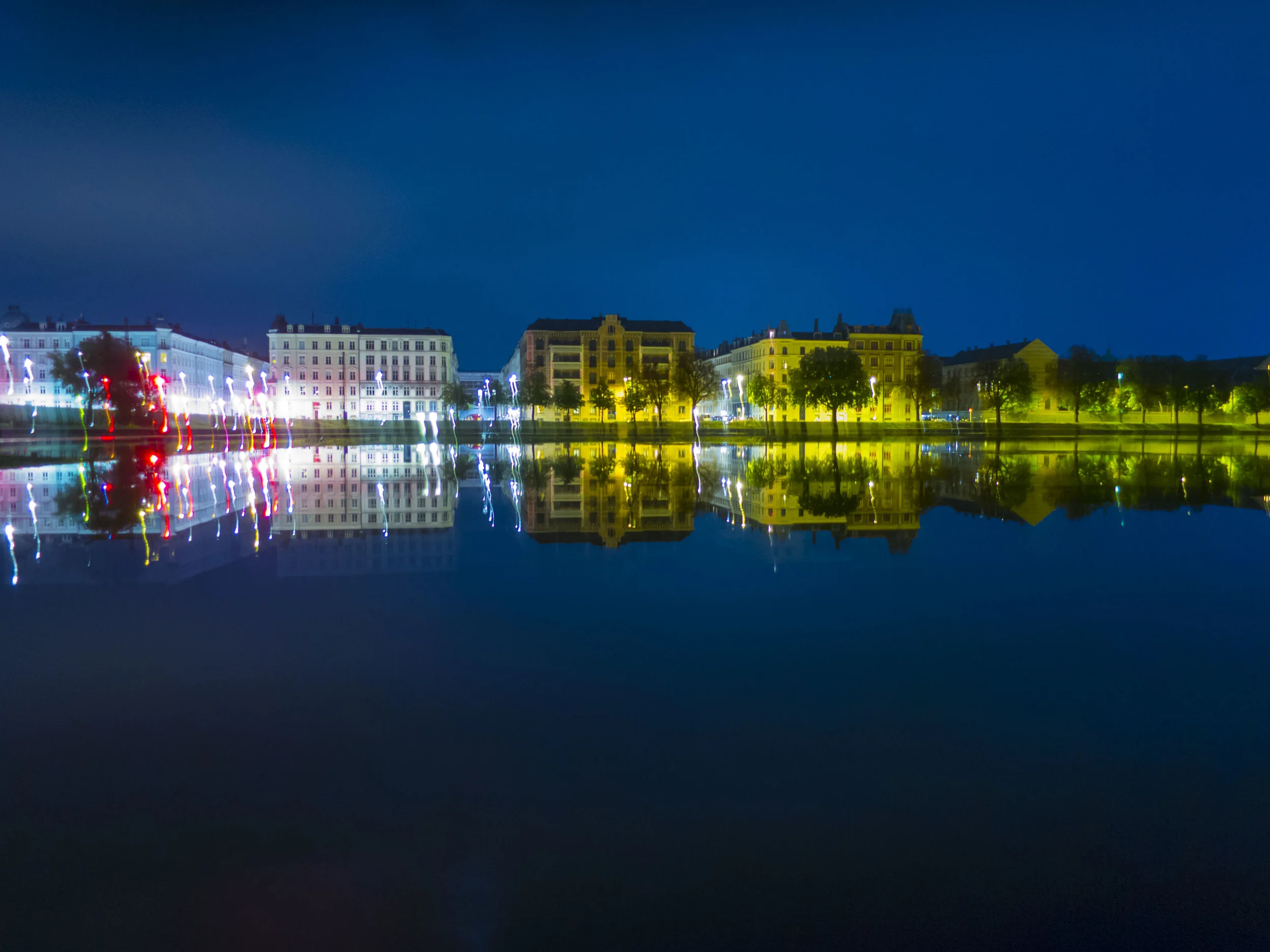 untitled-1295.jpg