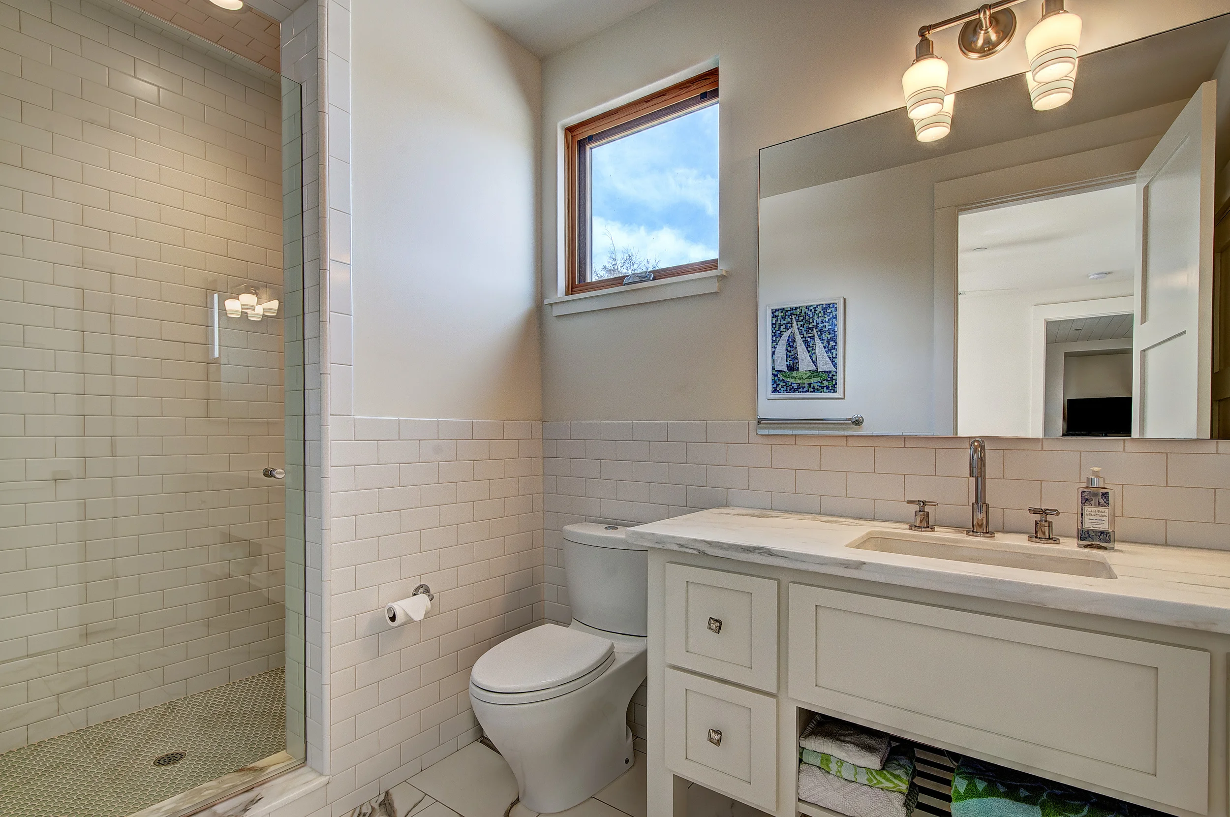 Master Bath 2.jpg