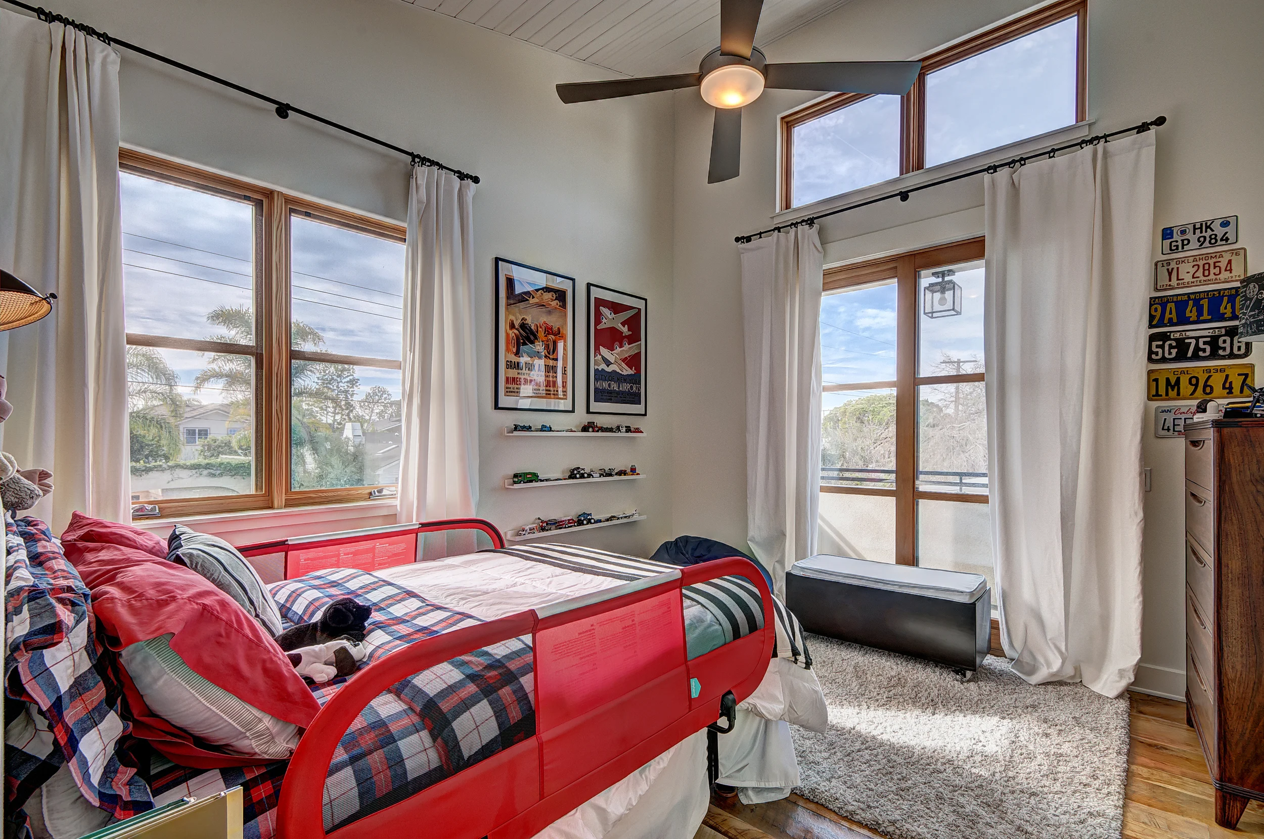 Bedroom 2-2.jpg