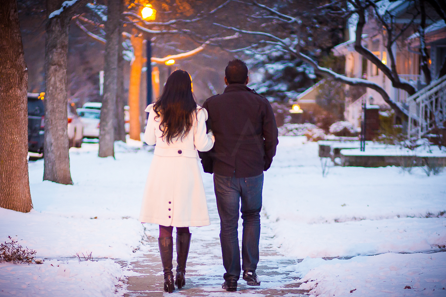They may be anonymous yet they are a fascinatingly exquisite couple, I tell you.