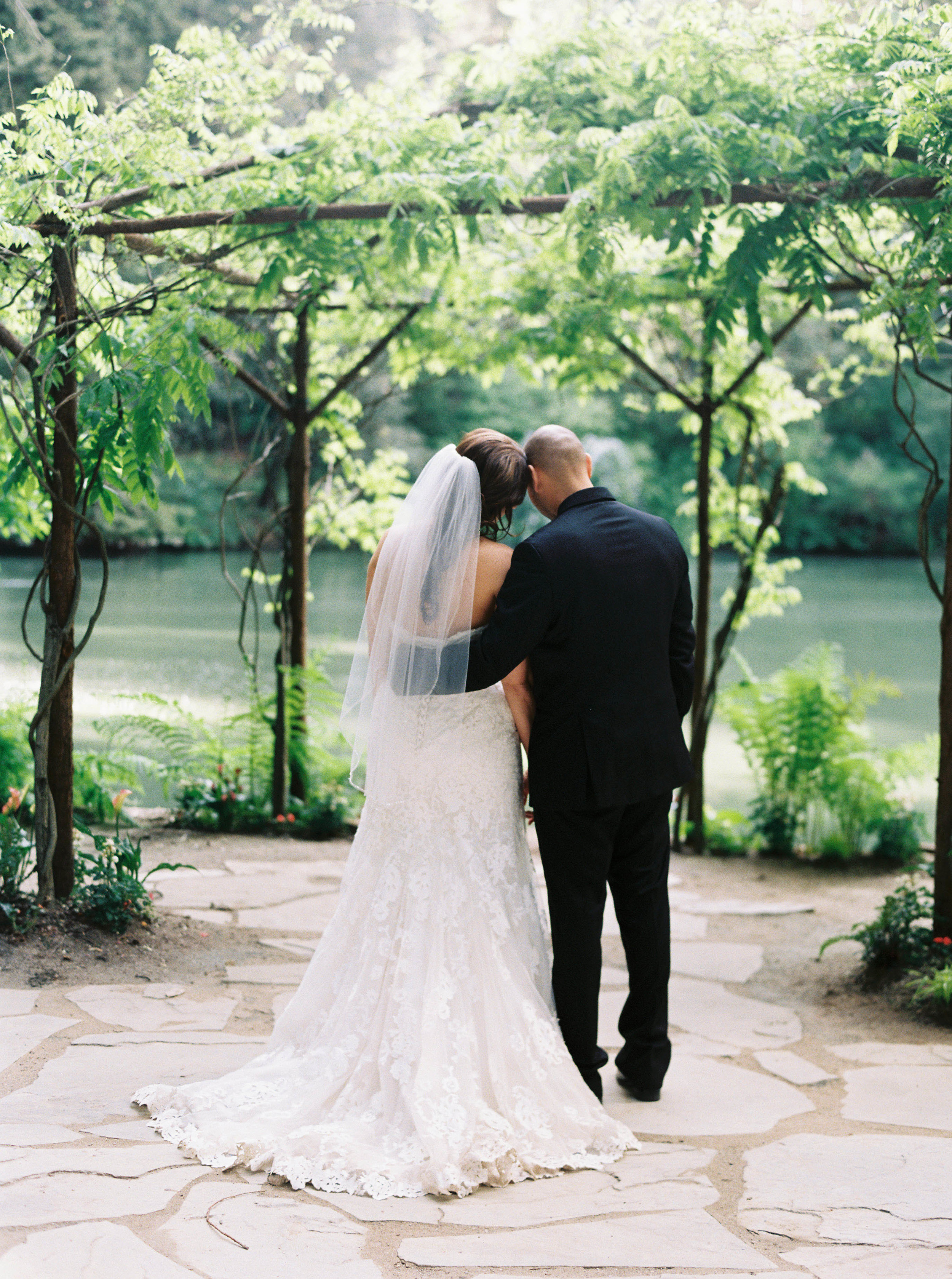 Meghan Mehan Photography - Alisa & Aaron_Nestldown Wedding - 161.jpg