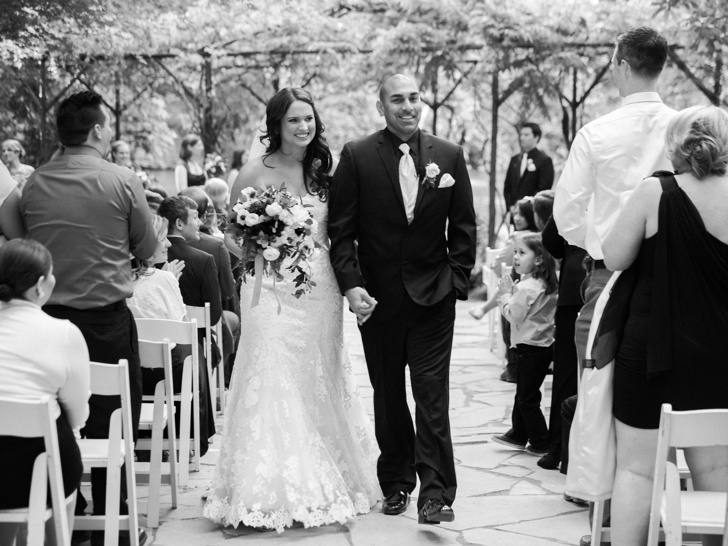 Meghan Mehan Photography - Alisa & Aaron_Nestldown Wedding - 380.jpg