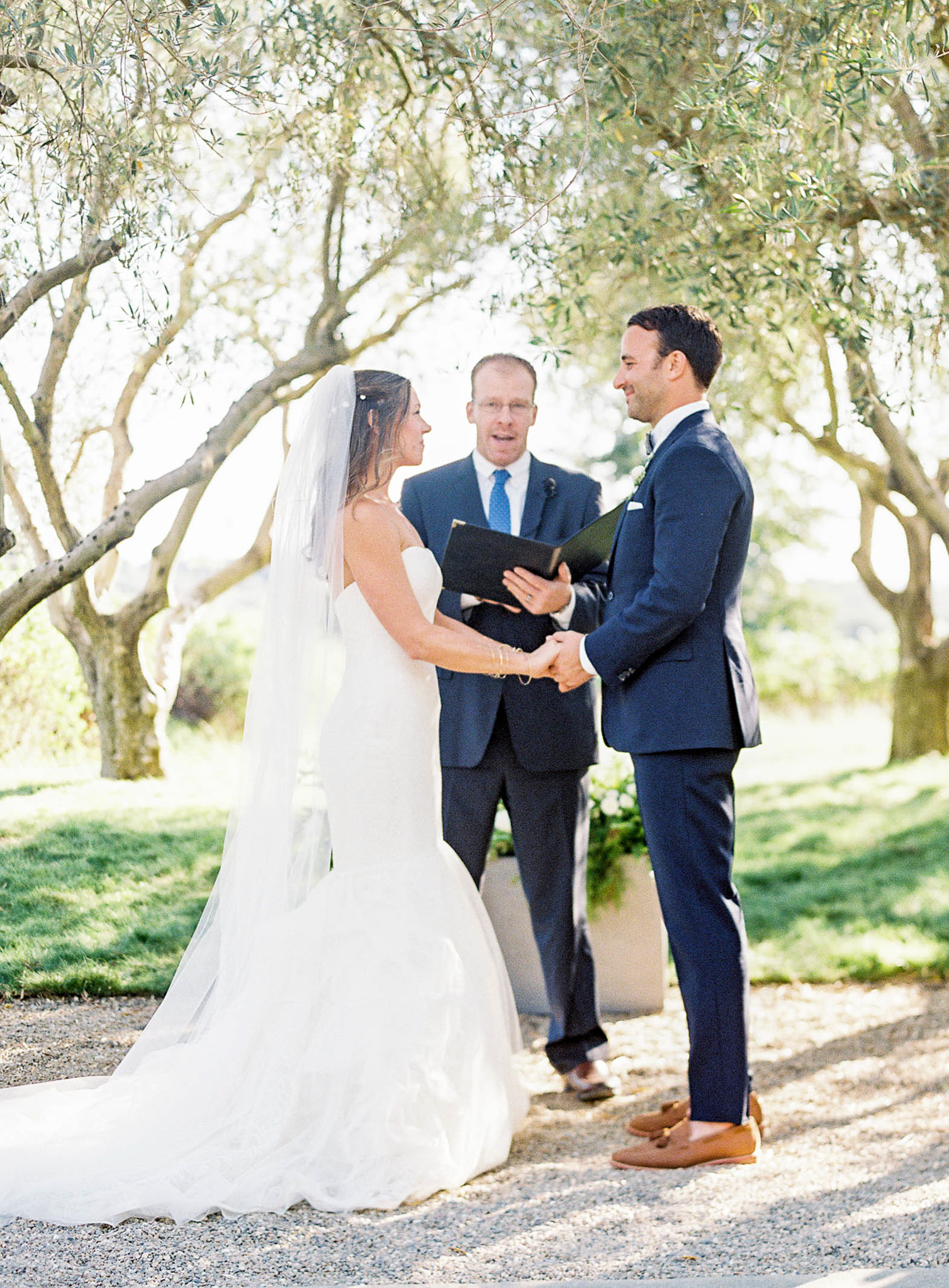 Meghan Mehan Photography - Fine Art Film Wedding Photography - San Francisco | Napa | Sonoma | Big Sur | Chicago | Minneapolis | Milwaukee | Lake Geneva | Door County | Wisconsin 019.jpg