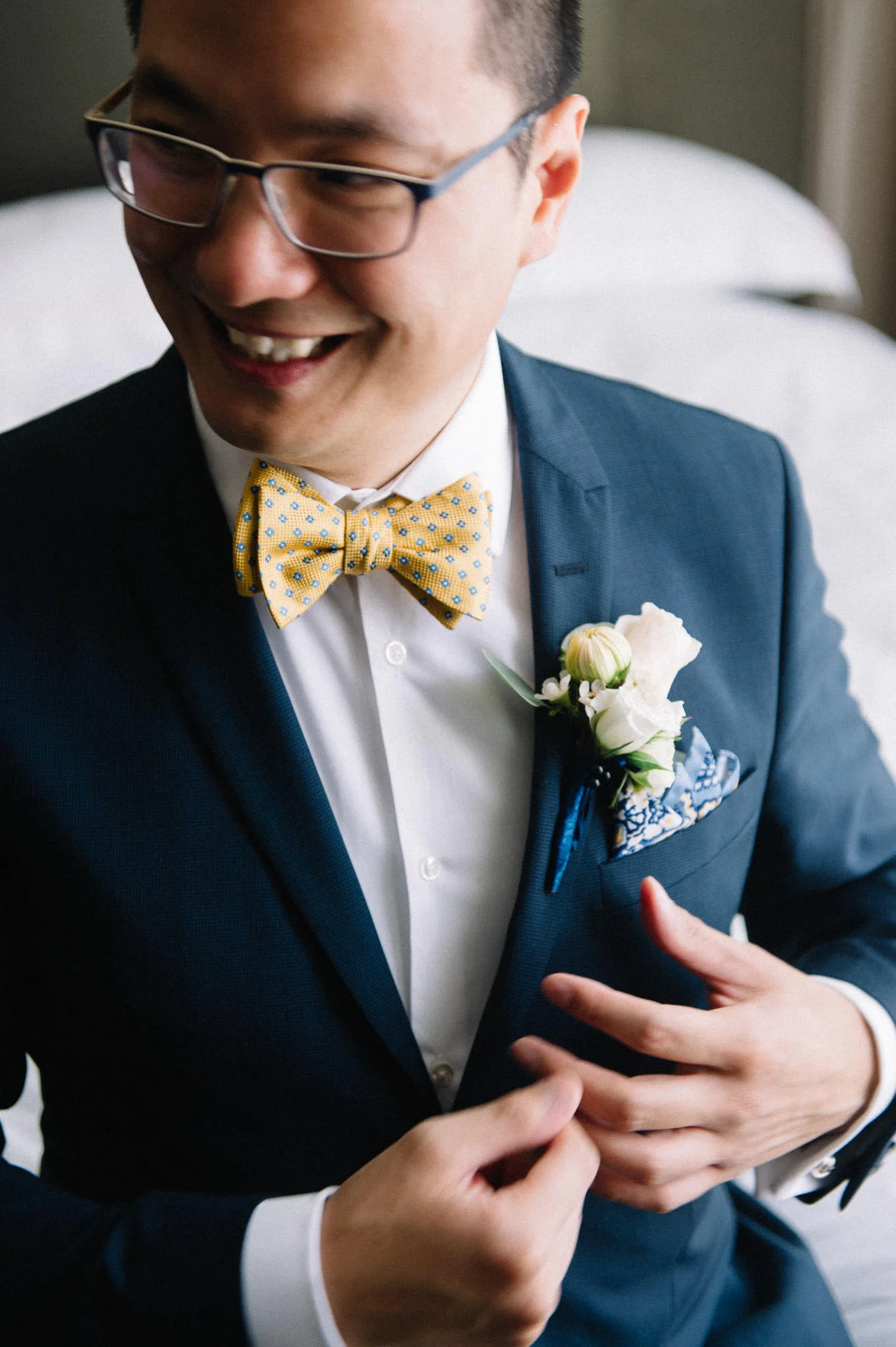Vancouver groom getting ready