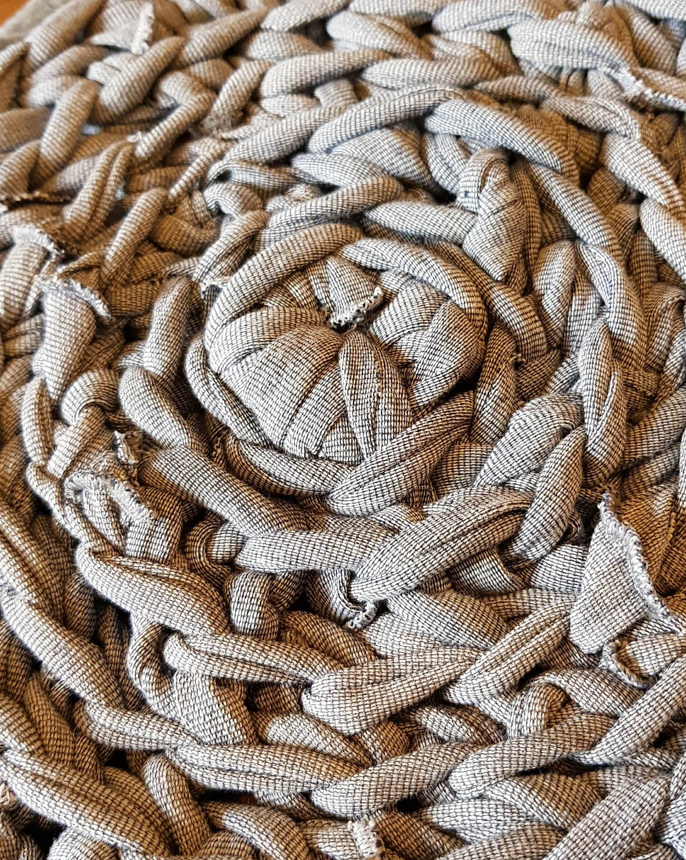How to crochet a rug out of t-shirt yarn and twine so that it looks like  you bought it in the store — Cecily Paterson