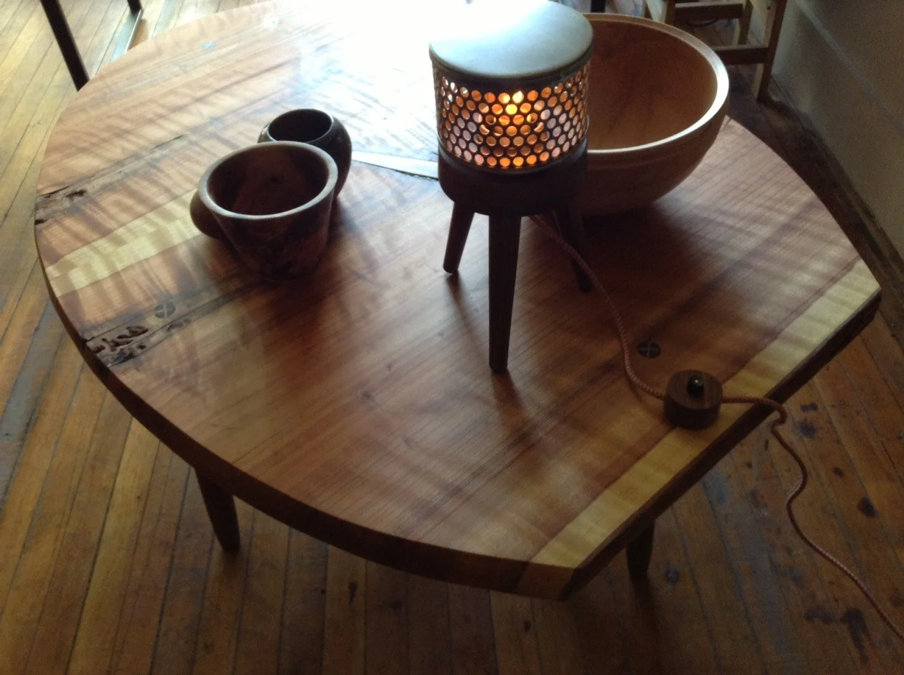 redwood elipse coffee table
