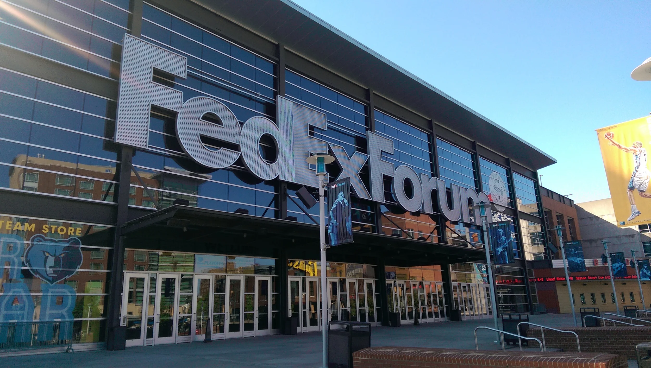 FedEx Forum