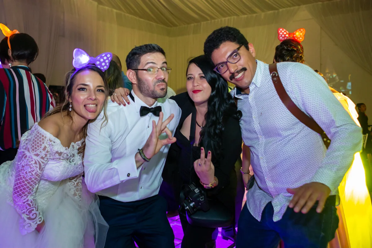 wedding shooters-12.jpg