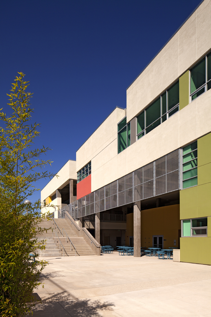 Camino Nuevo High School — QDG Architecture