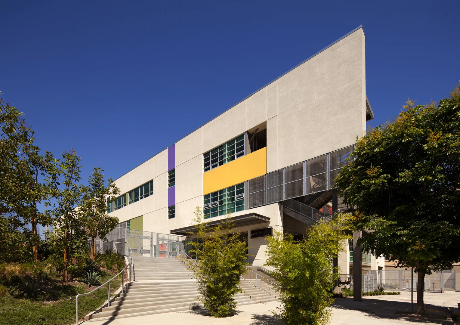 Camino Nuevo High School — QDG Architecture