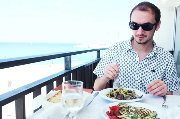 Lunch with my intrepid partner in edible European adventures, Jérémie — Otranto