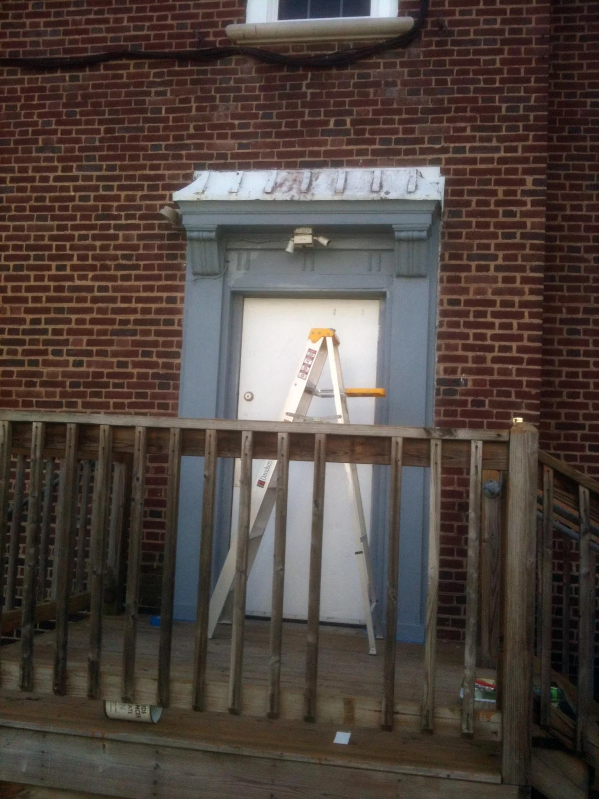 sidedoor-june-2012-01.jpg