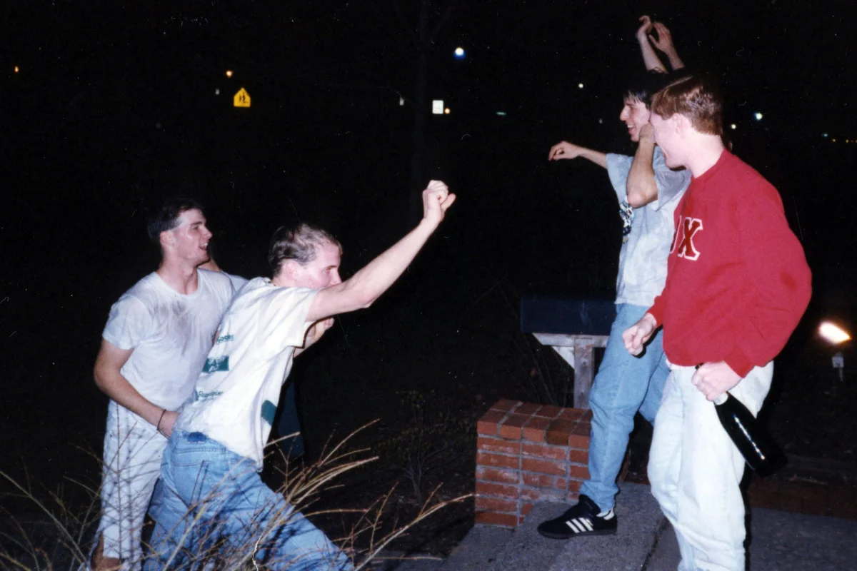 intiat-1995-011.jpg