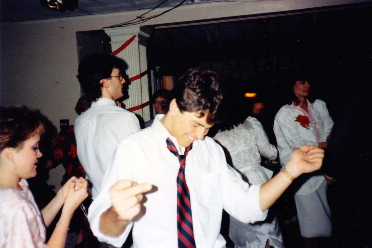 ross-formal-1986-002.jpg