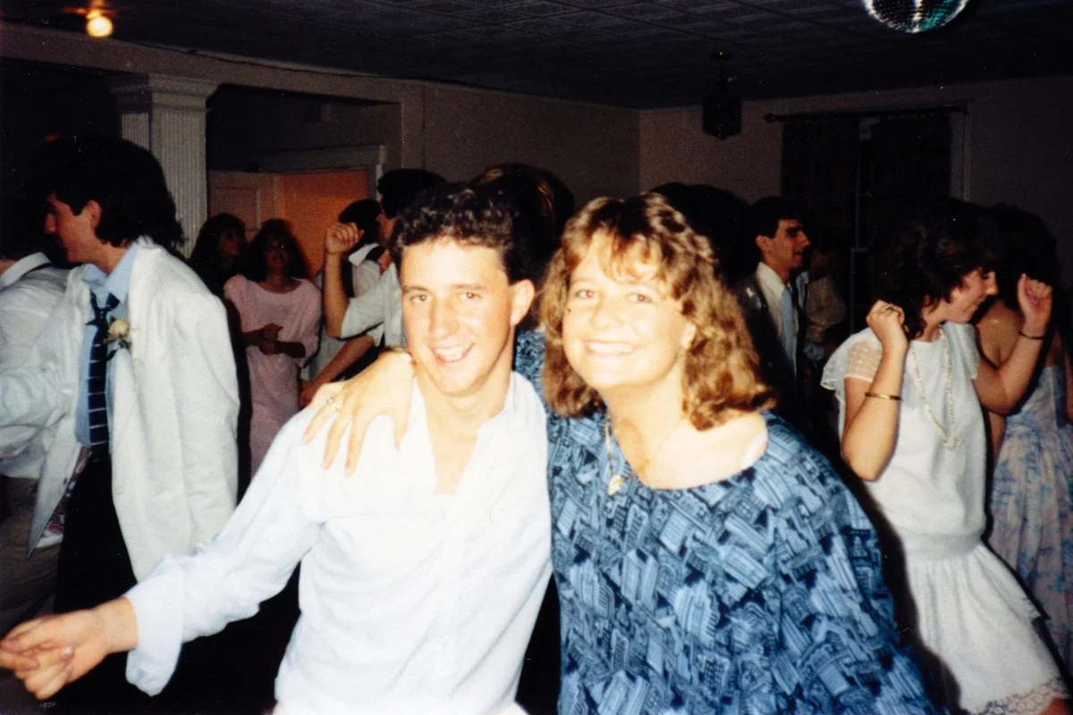 ross-formal-1986-001.jpg
