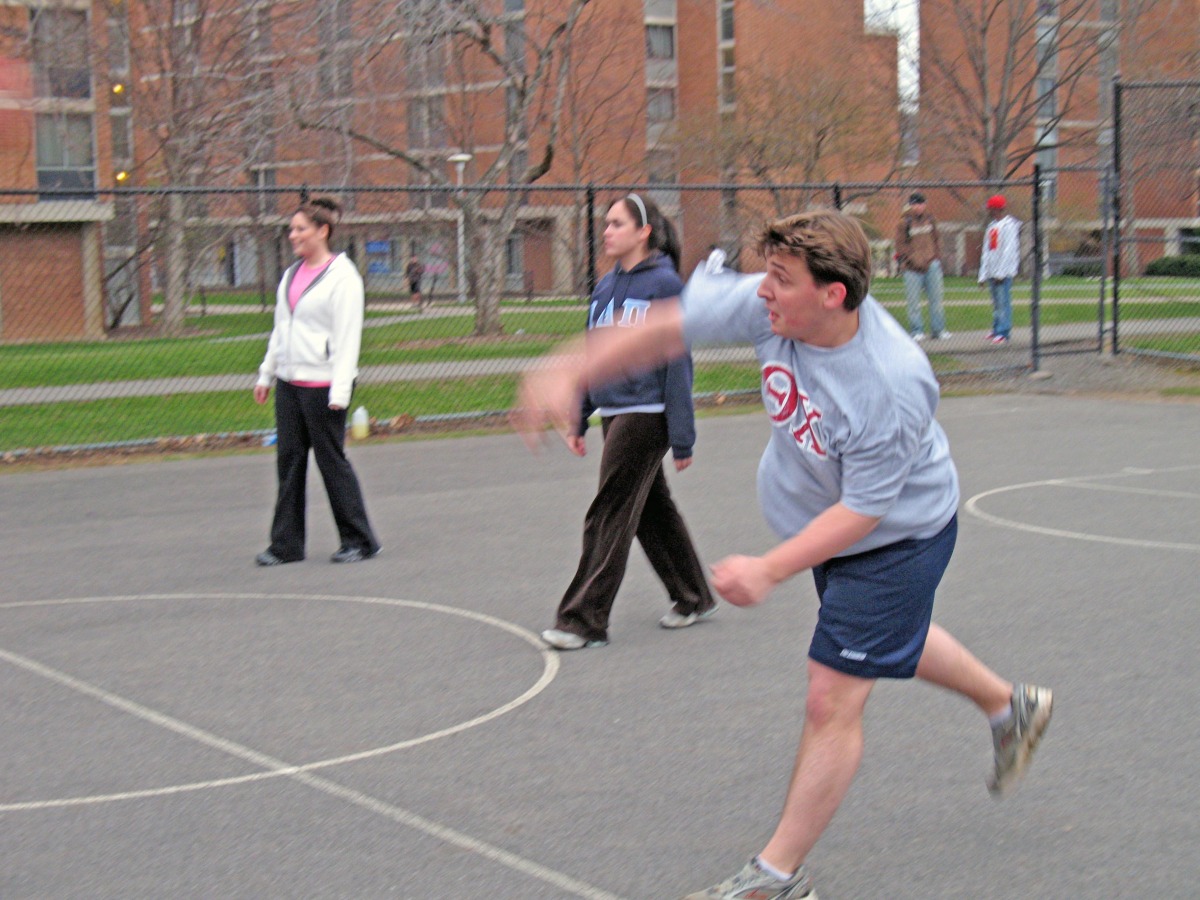 greekweek-apr-07-06.jpg