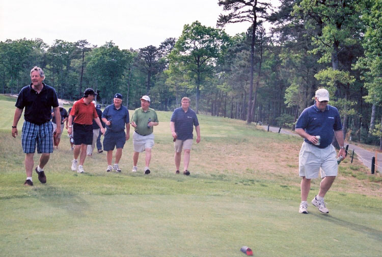  L to R: TK, Mike Dalessio Mike Perkins, Victor Howe, Paul Cunningham and TK
2010 Theta Chi Golf Open 