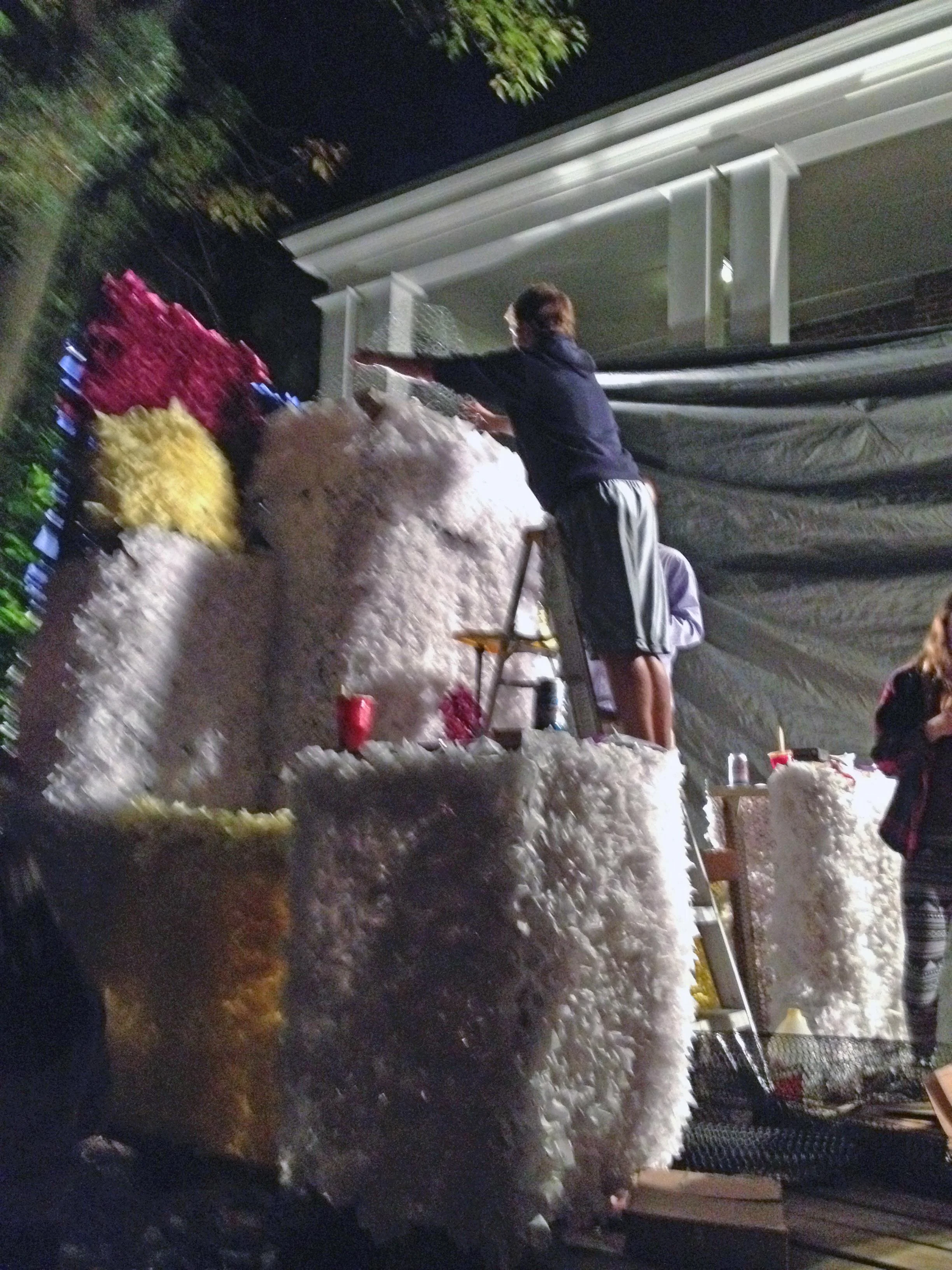 Float Build on Thursday night - 2014 Homecoming 