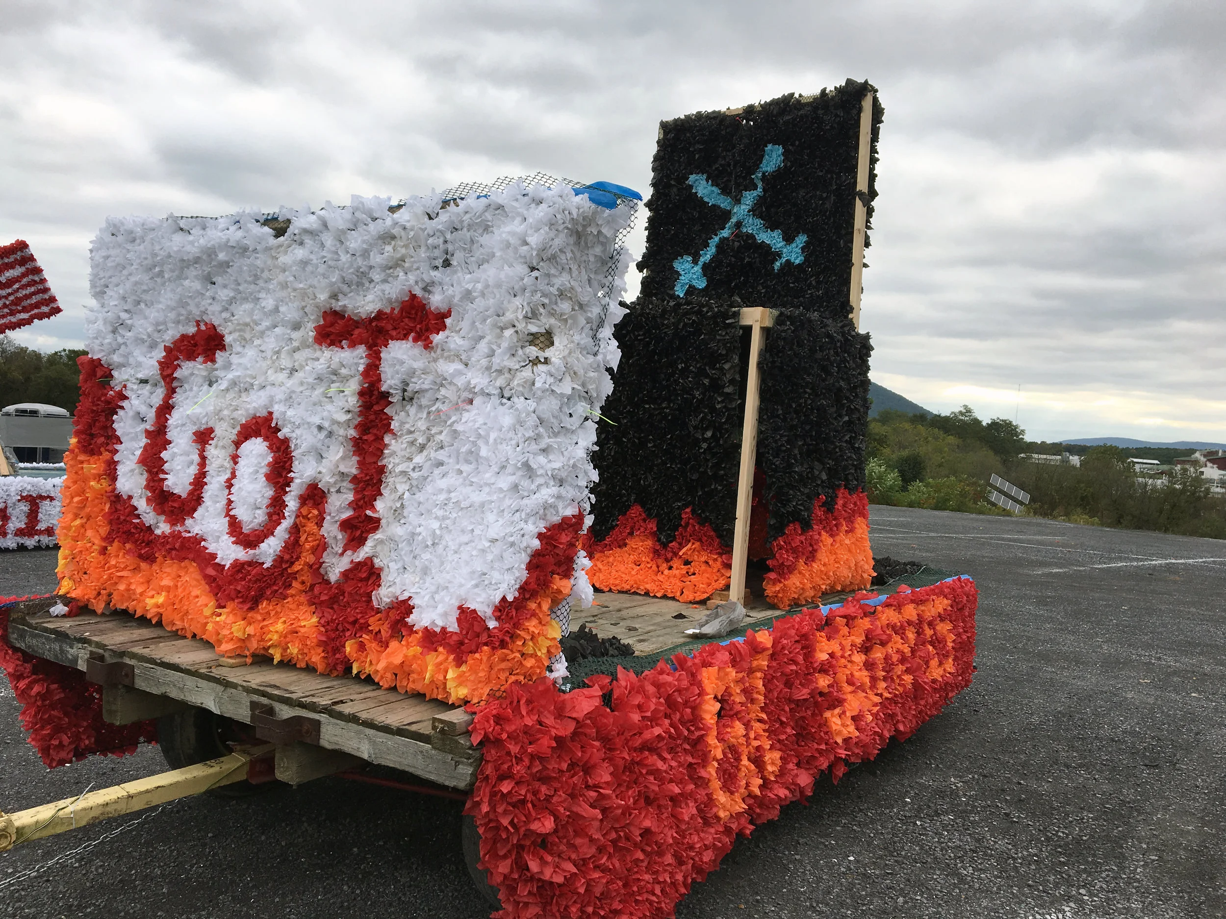  2018 Homecoming Float - Game of Thrones 