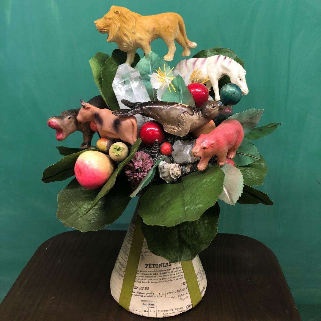 Peculiar Posey: Menagerie (Lion)