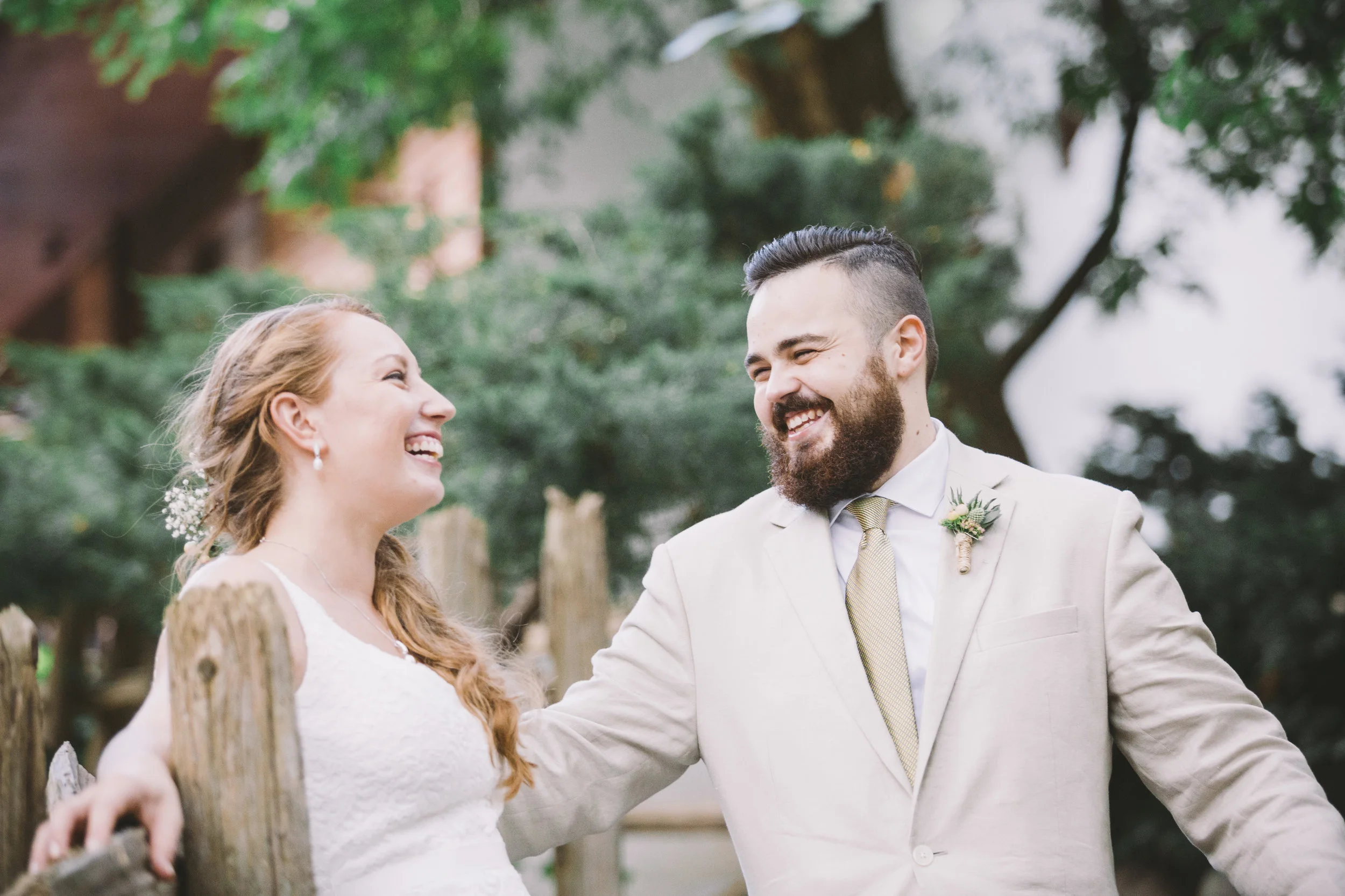 Bride and Groom Wedding Photo at Fantasy Farm