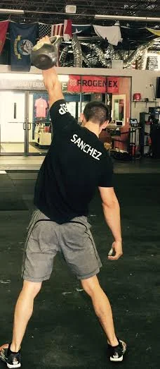 EaDo Elite Athlete Victor Sanchez during the kettlebell snatch section of yesterday's WOD. 