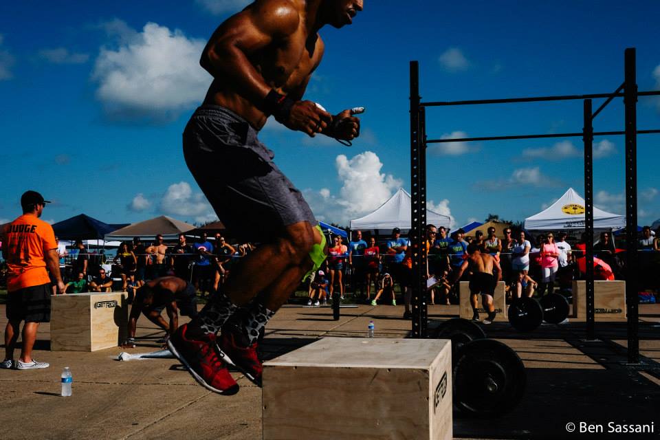 In the photo we see Eado Elite athlete Steven Aping mid box jump in a recent competition. 