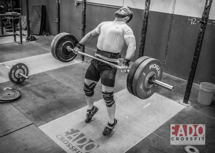 EaDo Elite Athlete Rodrigo Salas performing a snatch. Photo Credit: Sierra Prime