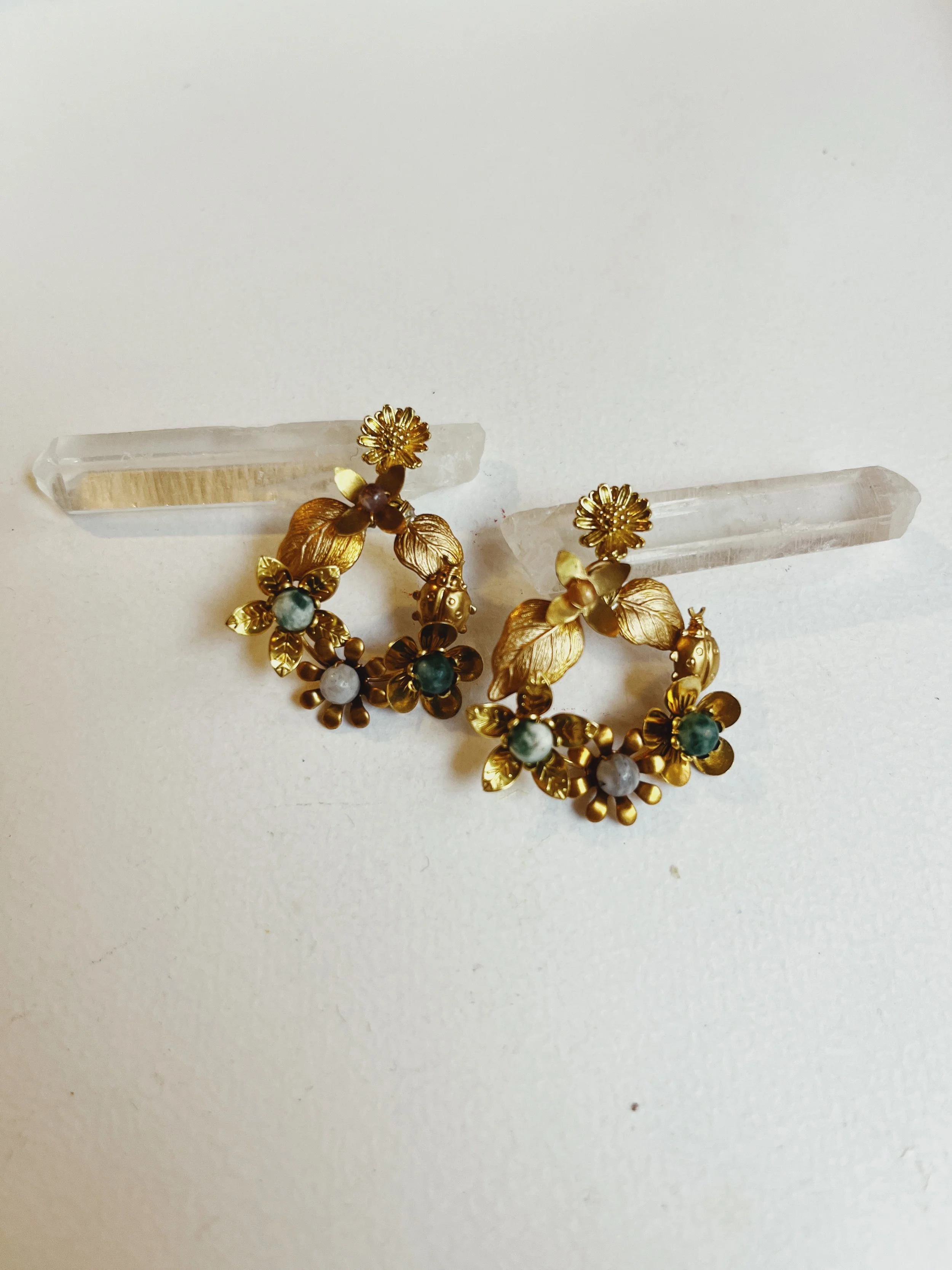 Eternal spring hoops