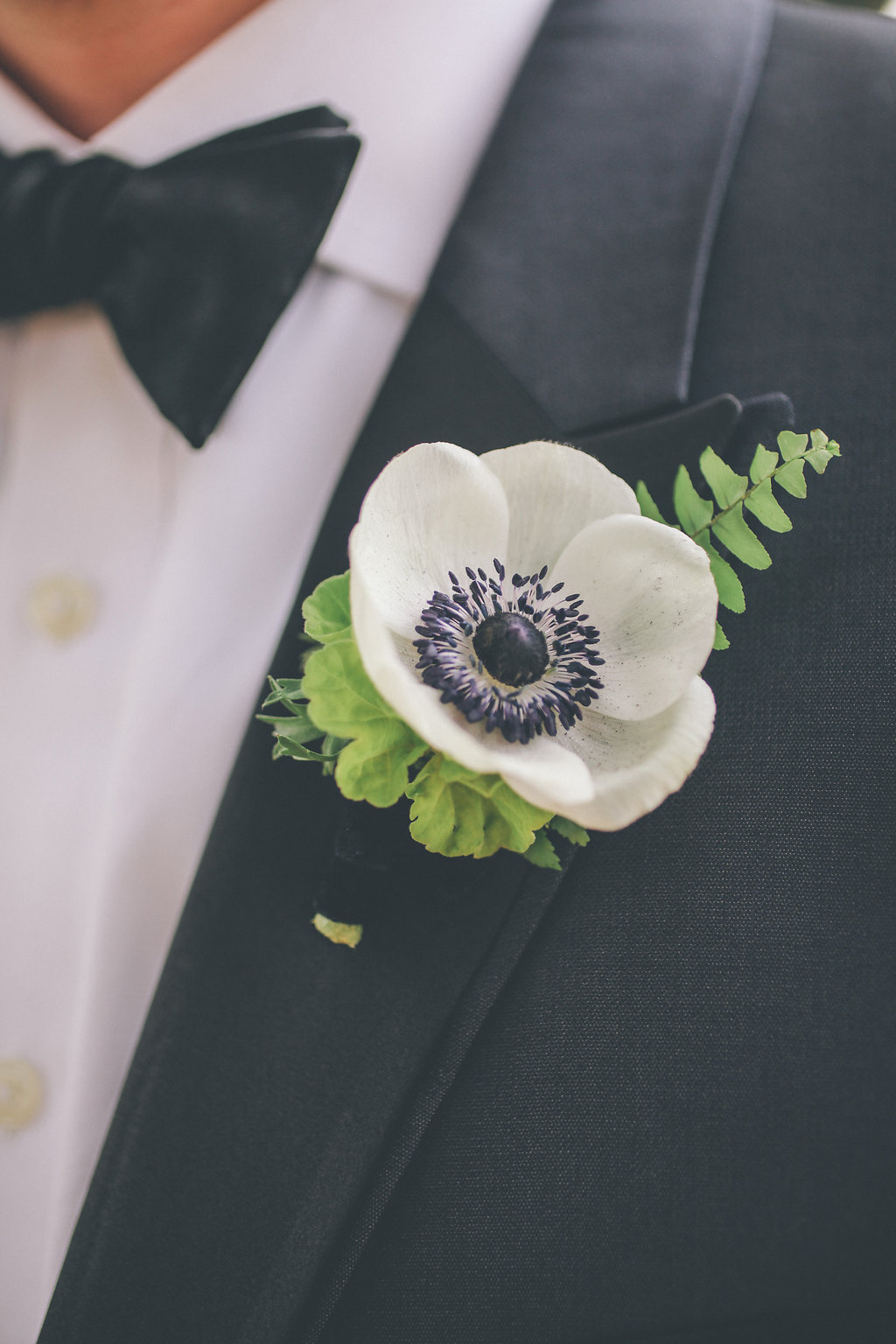 Kate Spade Inspired Wedding / Edyta Szyszlo Photography / Tango + Foxtrot Florals / Buzzworthy Events
