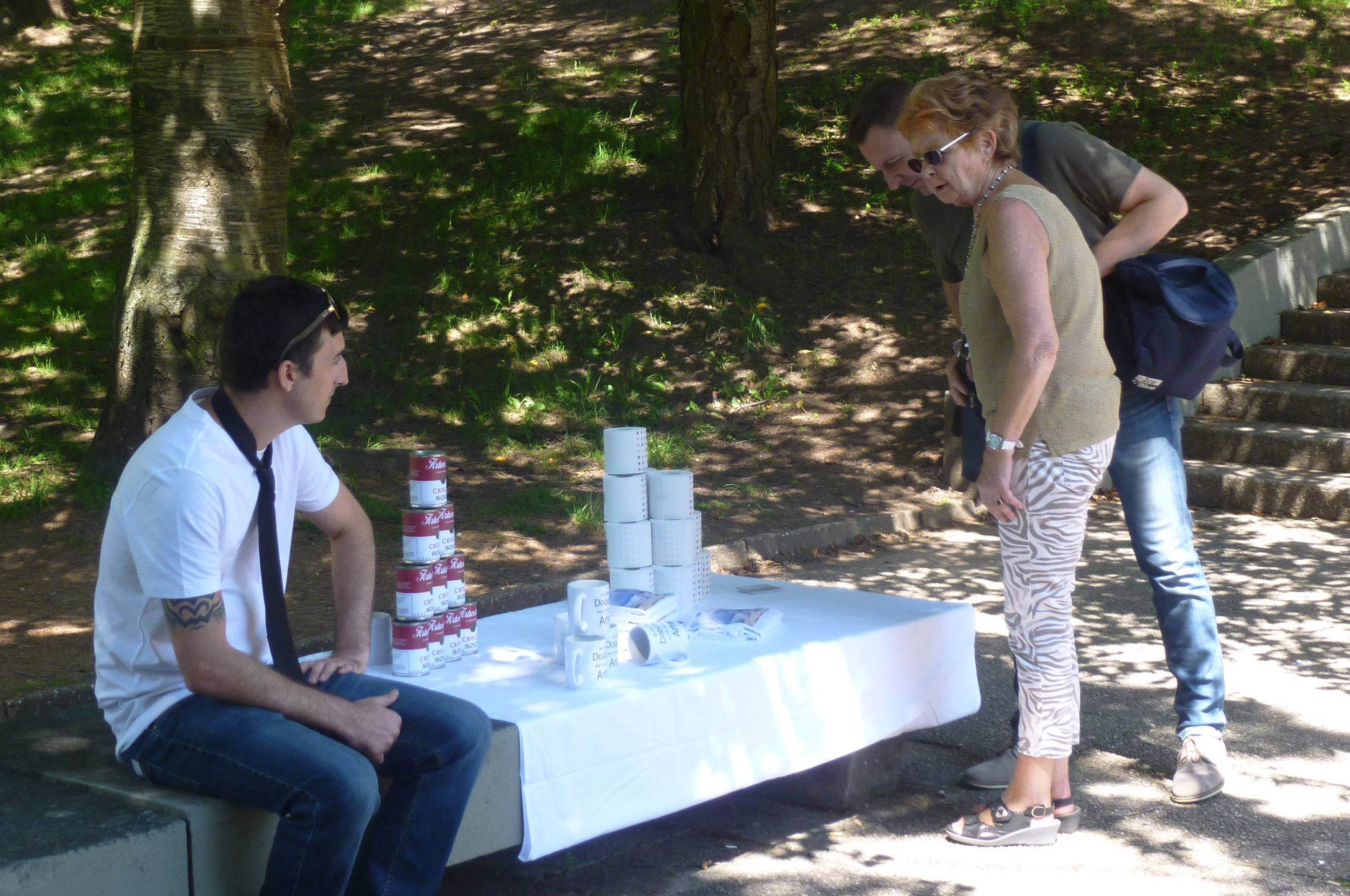 DOCUMENTA 3.jpg