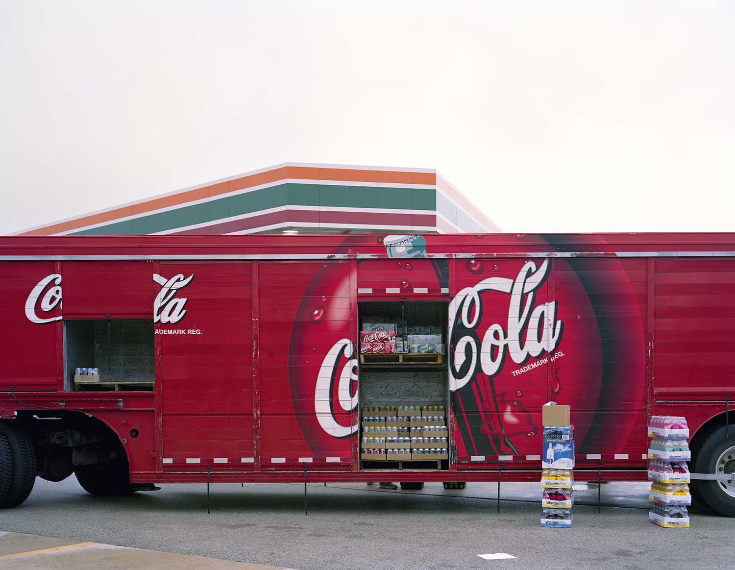 coketruckp.jpg