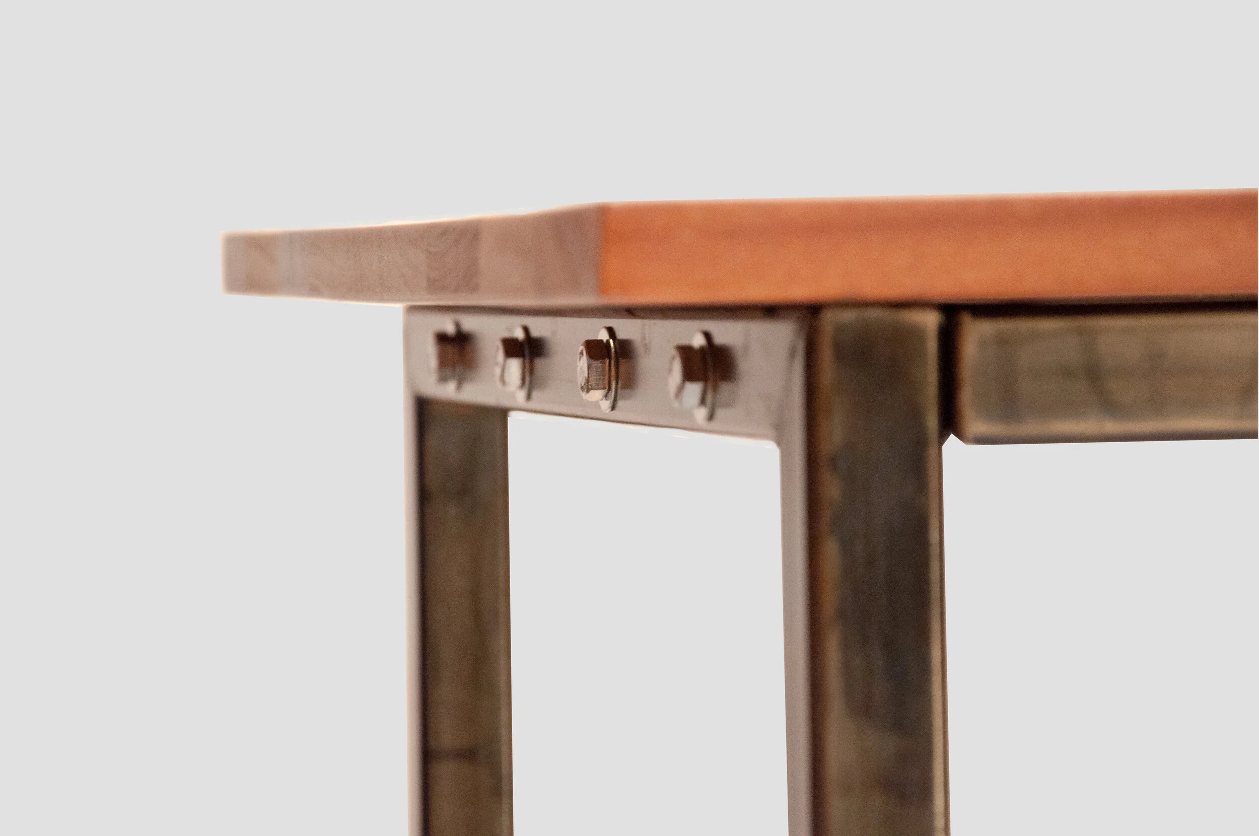 Portfolio Desk5.jpg