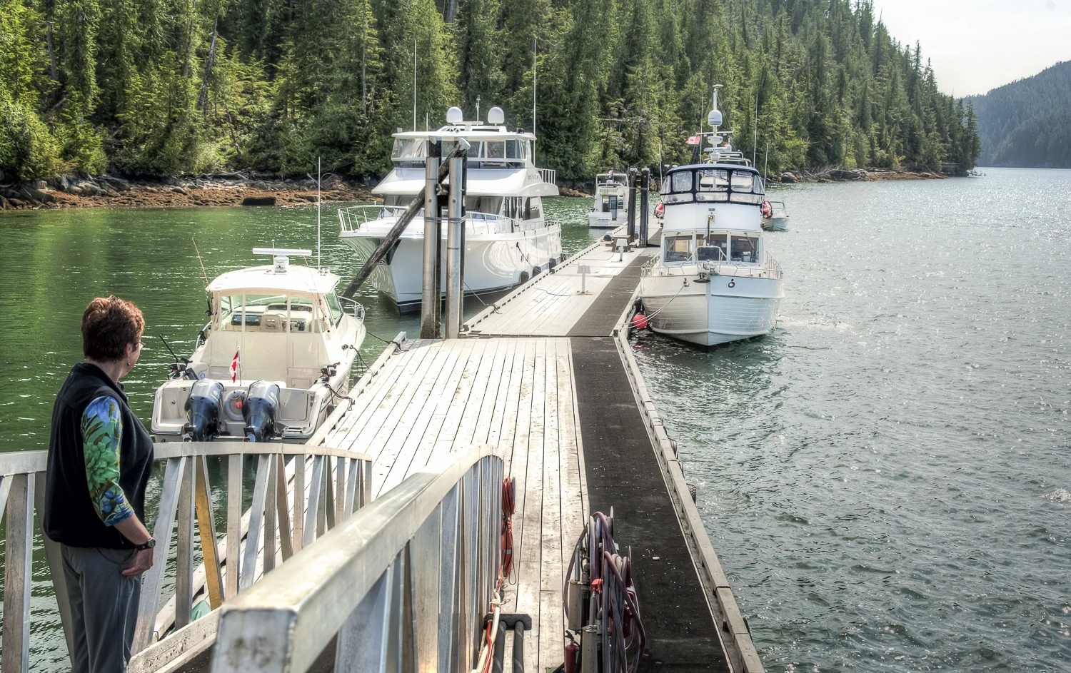 Great guest dock at Duncanby Landing