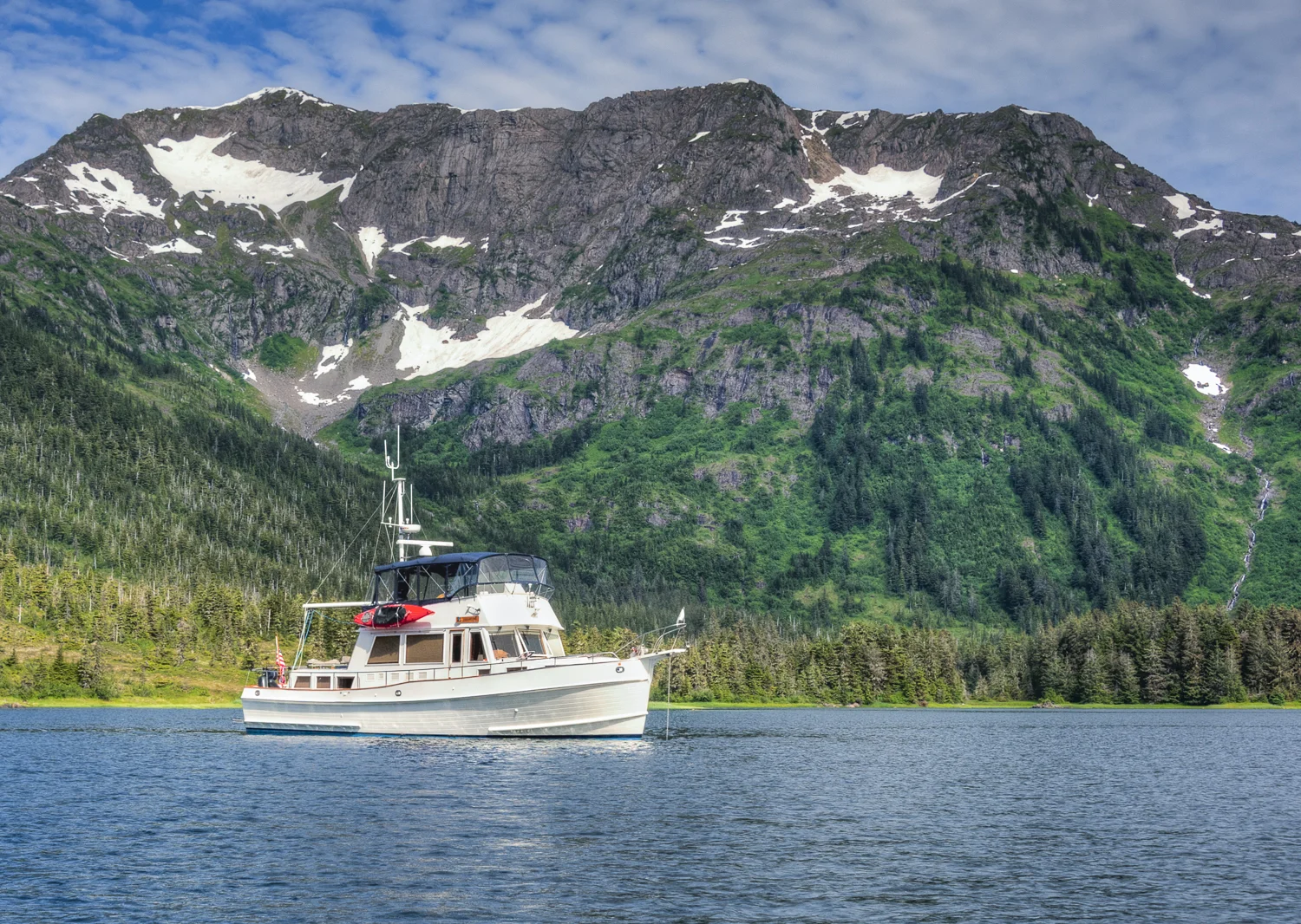 OceanFlyer enjoying the sun and view in Cedar Bay