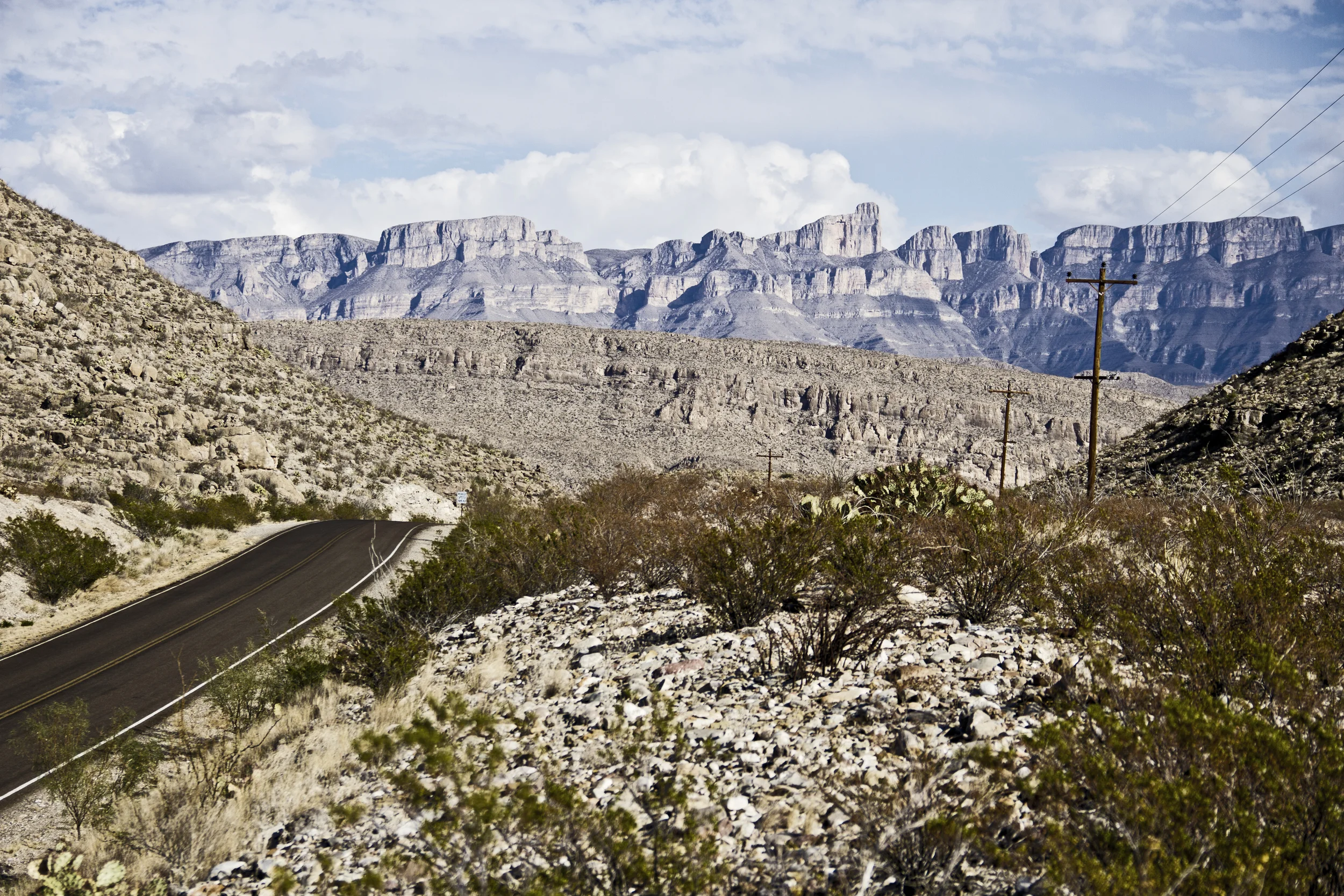 desert_phone_lines.jpg