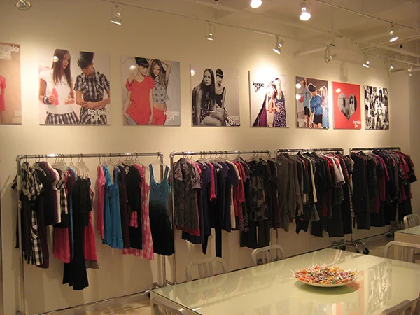 kg_showroom.JPG