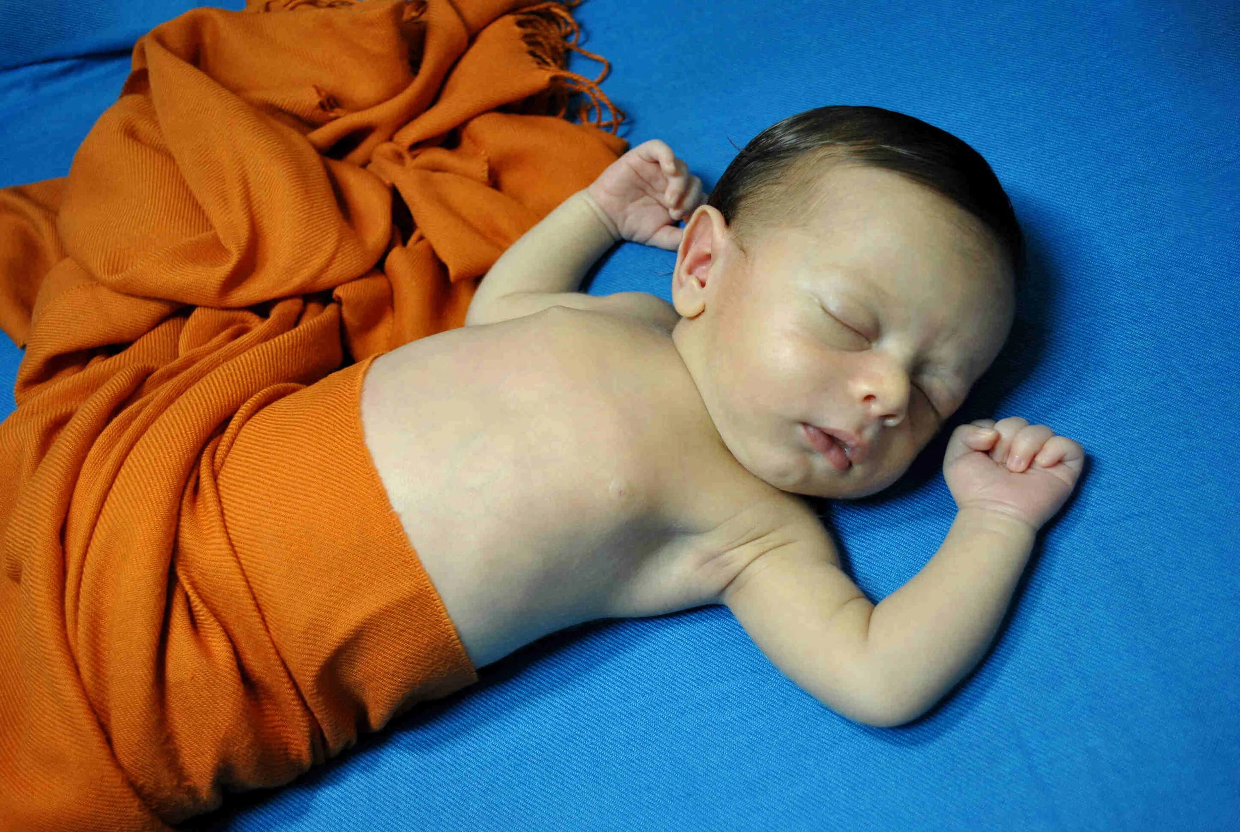 NEW-BORN BABY PHOTO SESSION