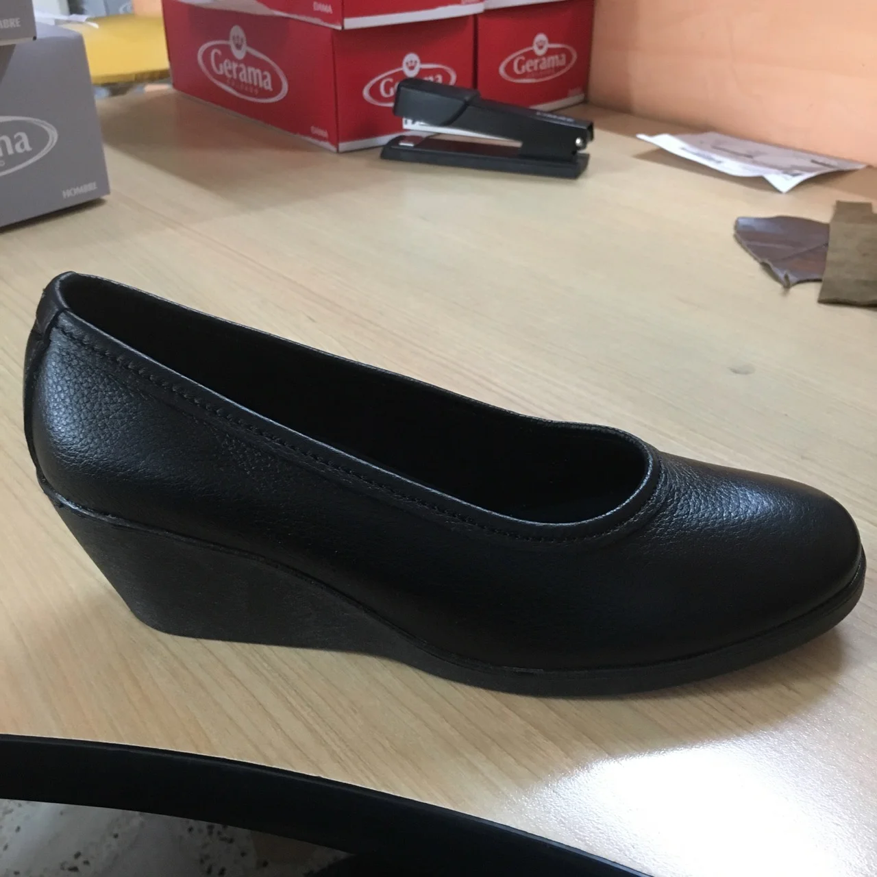 zapatos de mujer para trabajar en restaurante