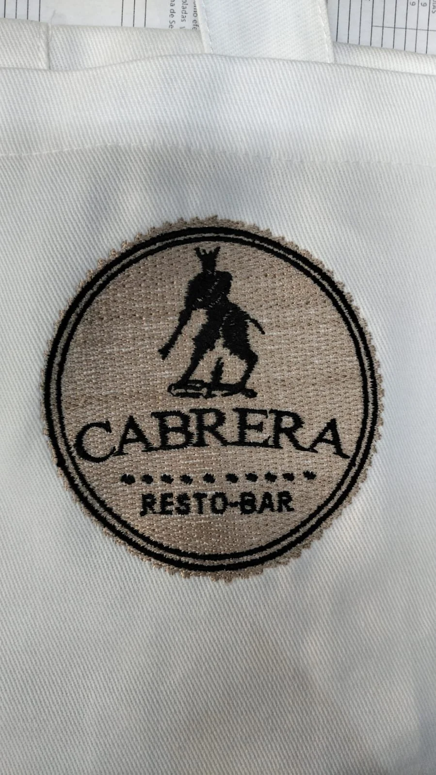 Cabrera Resto Bar - Bordado Delantal 2