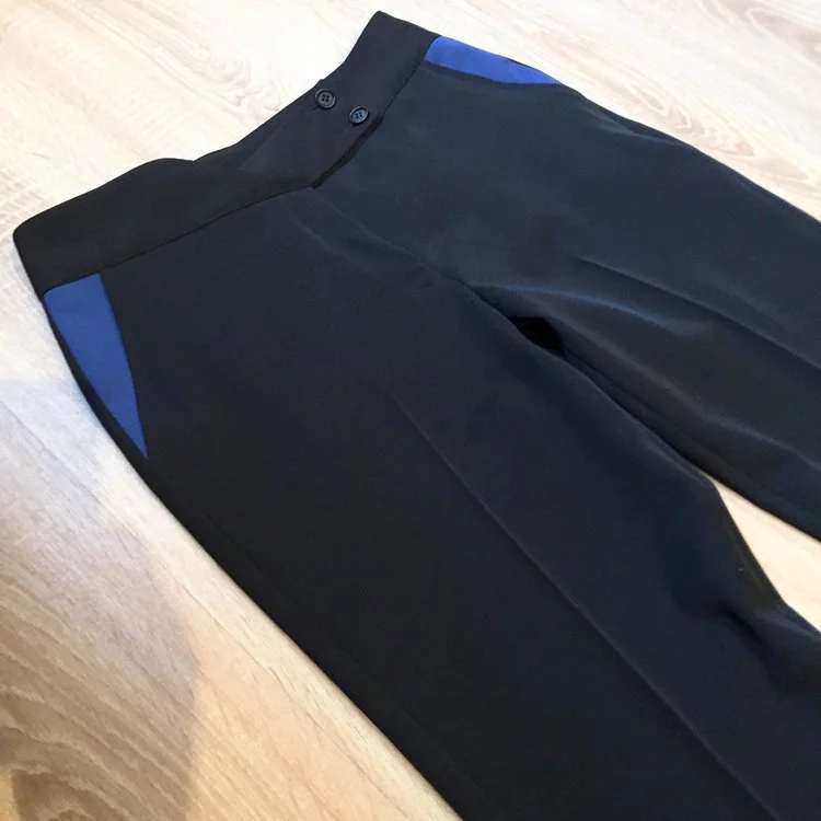 Moda Corporativa Faldas.jpeg