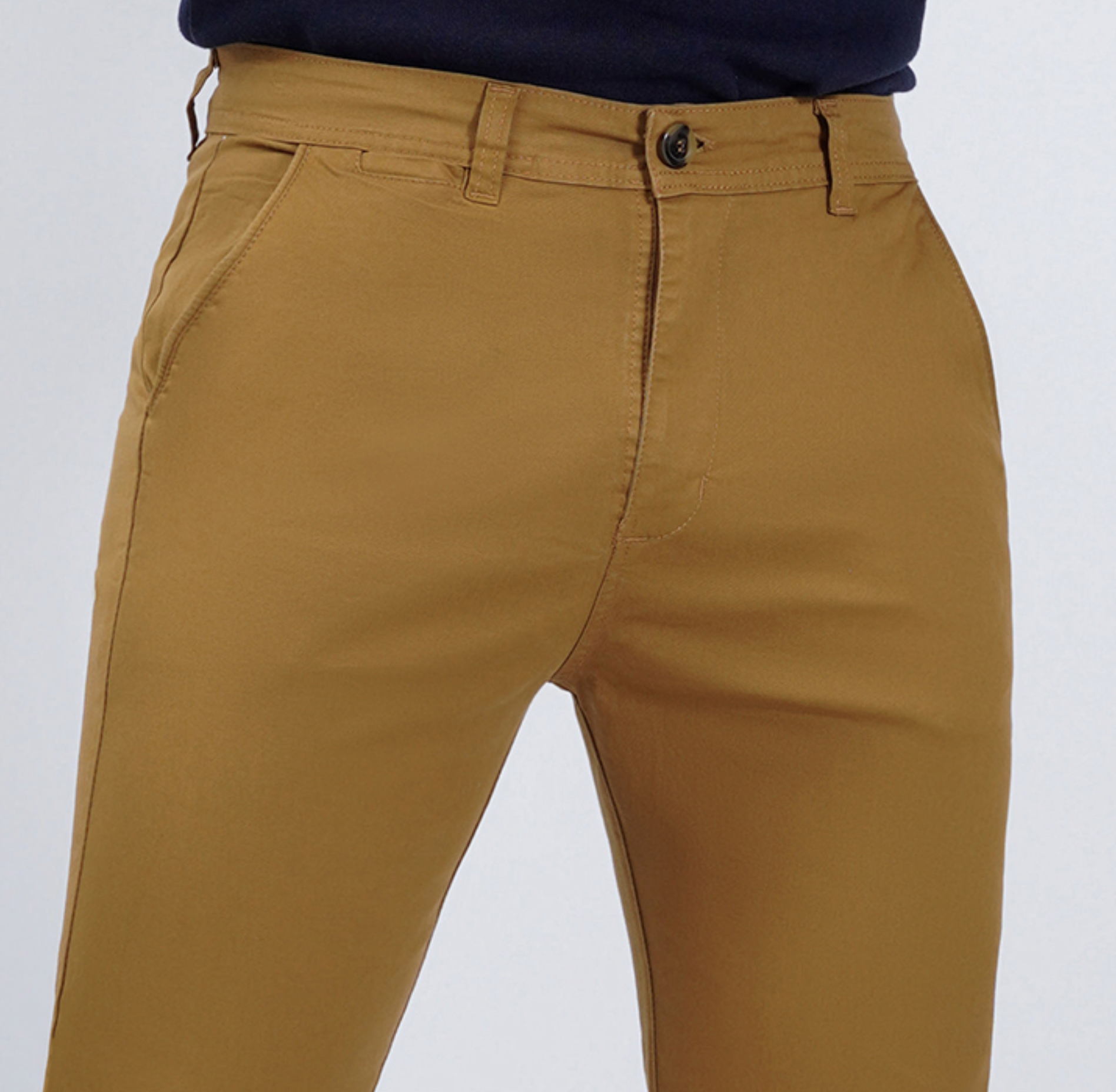 Pantalon Uniformes Mostaza.png