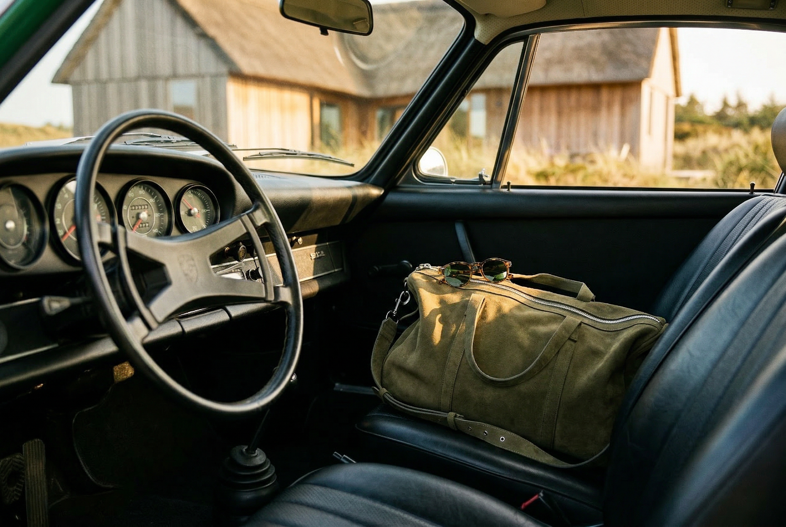 stillwater-bag-porsche-backseat_v1.png