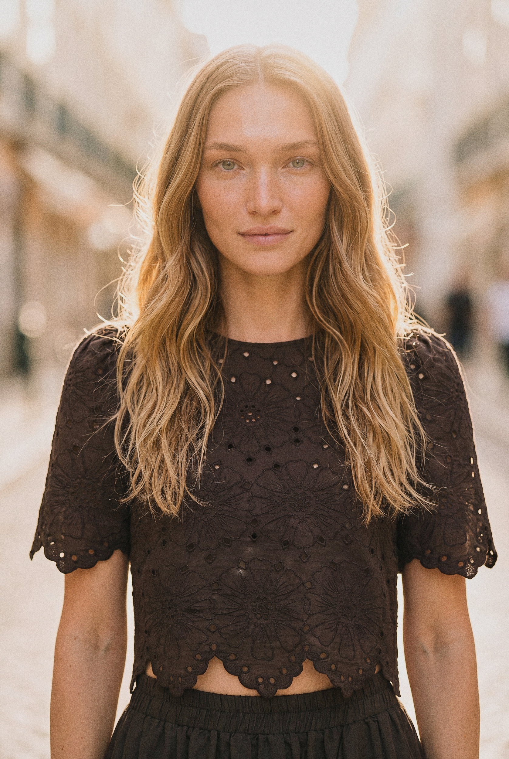 look4-cece-principe-real-closeup-portrait_v1.png