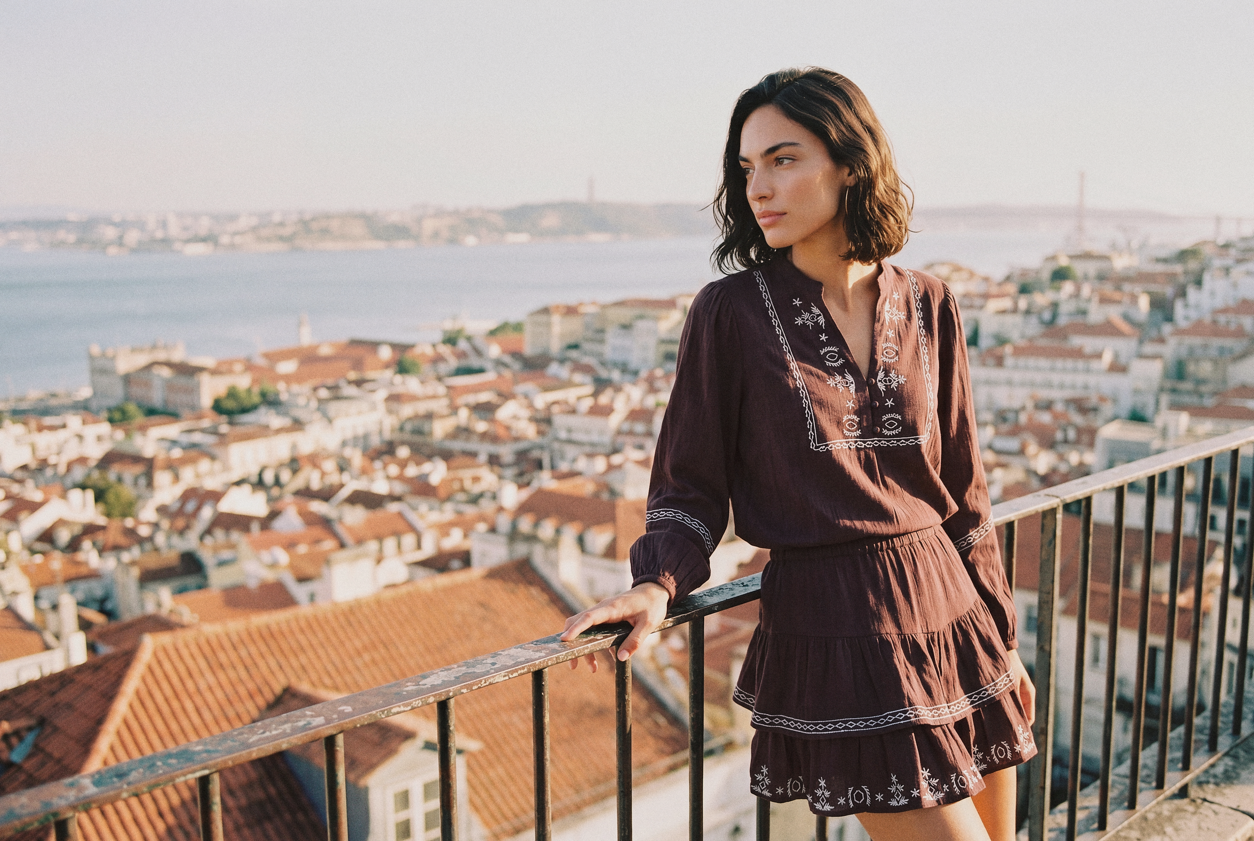 look5-aicia-bairro-alto-miradouro-view_v1.png